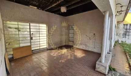 Casa Térrea para Venda em São Paulo, Carandiru, 3 dormitórios, 2 banheiros, 3 vagas