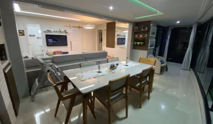 Ótimo apartamento à venda na Paralela, 113m², três quartos, 1suíte, três vagas de garagens, Paralela, ED. Soho