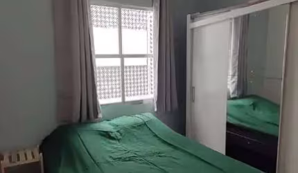 Oportunidade: Sala Living Dividida e Planejada a 50m da Praia!