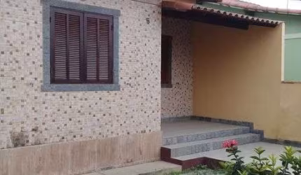 COD 418: CASA EM CONDOMÍNIO - ARARUAMA.