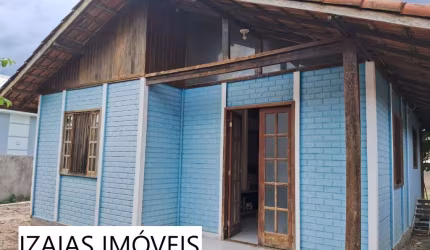 COD 212 - CASA EM ÓTIMO CONDOMÍNIO EM ARARUAMA.