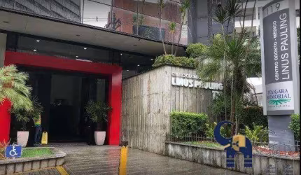 Ap 2 suites  na Ccorreia de Menezes  ccom duas vagas  Horto com infra total