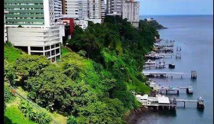 Apartamento para Venda em Salvador, Barra, 3 dormitórios, 3 suítes, 5 banheiros, 2 vagas