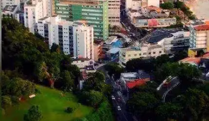 Apartamento para Venda em Salvador, Barra, 3 dormitórios, 3 suítes, 5 banheiros, 3 vagas