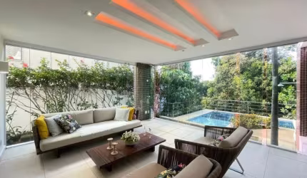 CASA EM ALPHAVILLE COM 4 SUITE , INFRA E TRES VAGAS