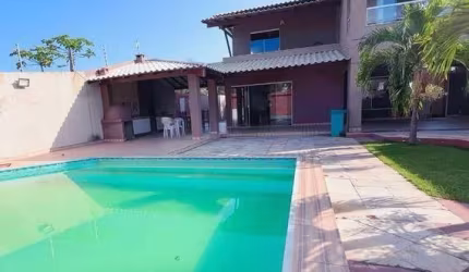 VENDO CASA EM VILAS DO ATLÂNTICO  4/4  COM 3 SUÍTES INFRA E INFRA 