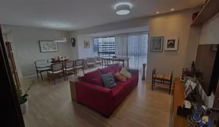 APARTAMENTO À VENDA EM ALPHAVILLE COM 3/4 SENDO UM SUÍTE, NASCENTE TOTAL ANDAR ALTO - NASCENTE - VENTILAÇÃO CRUZADA