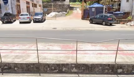 Terreno para Venda no bairro SETE PORTAS, localizado na cidade de Salvador / BA.