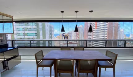 Pituba  -Três suites 137 m², andar alto, nascente, vista mar, varanda  gourmet com fechamento reik, finamente decorado,