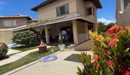 CASA Á VENDA CONDOMÍNIO ECO VILLAS- Casa em condomínio fechado com 3 pavimentos, sendo 4 suites e 01 gabinete.