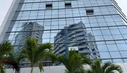 Venham conferir essa sala conjugada ampla no condomínio Alto do Parque - Itaigara 