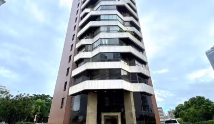 APARTAMENTO  NA SABINO SILVA 4 QUARTOS SENDO 3 SUITES.