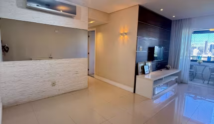 APARTAMENTO 3/4, UMA SUÍTE  SEMI MOBILIADO COM DEPENDÊNCIA ANDAR ALTO COM DUAS VAGAS NO COSTA AZUL NA RUA RODOLFO CAVALCANTE.