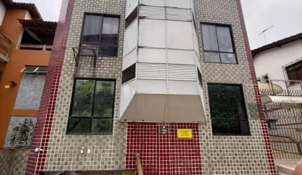 EXCLUSIVIDADE  ELEVEN IMÓVEIS   PRÉDIO COMERCIAL EM SALVADOR, NO ACUPE BROTAS , COM 805M², 22 SALAS, 15 VAGAS. IDEAL PARA NEGÓCIOS! PRÓXIMO A ESCOLAS E HOSPITAIS. SEGURANÇA E INFRAESTRUTURA COMPLETAS!