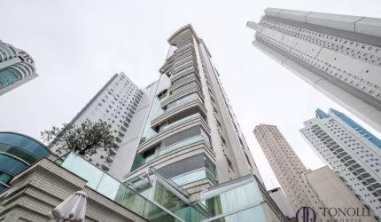 Apartamento com 4 dormitórios à venda, 158 m² por R$ 3.790.000,00 - Av. Brasil Norte - Balneário Camboriú/SC