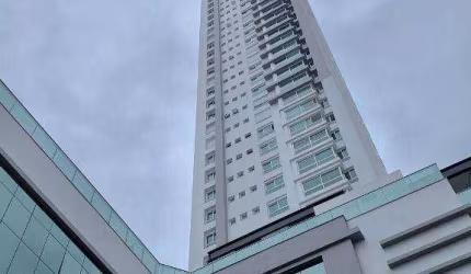Apartamento com 3 Suítes no centro de Balneário Camboriú R$ 2.800.000,00