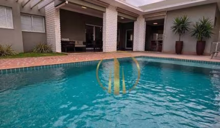 MARAVILHOSA CASA DE 2 TERRENOS EM LOCALIZAÇÃO TRANQUILA NO DAMHA 3!