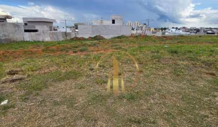 ÓTIMO TERRENO NO RESIDENCIAL MONTE DAS ARAUCÁRIAS