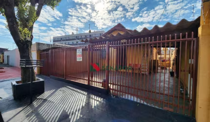 Casa Mista com 2 dormitórios à venda, 51 m² por R$ 290.000 - Jardim Oriente - Londrina/PR