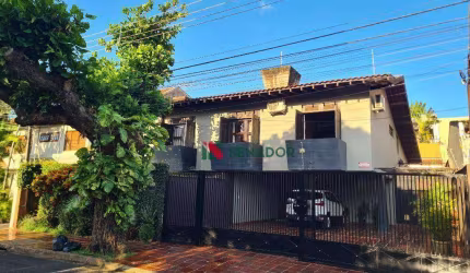 Sobrado com 3 dormitórios para alugar por R$ 6.000,00/mês - Lago Parque - Londrina/PR