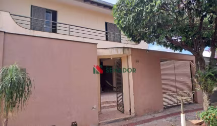 Lindo Sobrado à venda por R$ 570.000 - Giovani Lunardelli - Londrina/PR