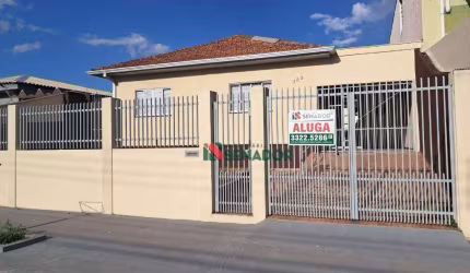 2 Casas sendo uma com 3 dormitórios para alugar, 120 m² por R$ 2.600/mês - Vila Ricardo - Londrina/PR