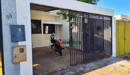 Casa com 3 dormitórios para alugar, 98 m² por R$ 2.200,00/mês - Loteamento Chamonix - Londrina/PR