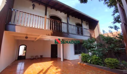 Lindo Sobrado com 3 dormitórios para alugar, 322 m² por R$ 3.650/mês - Franca - Londrina/PR