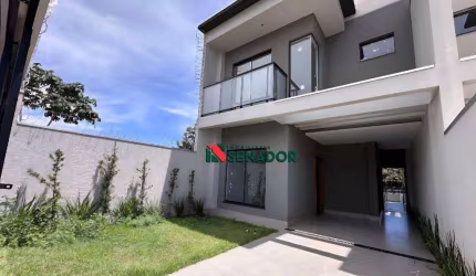 Lindo Sobrado com 3 dormitórios à venda, 128 m² por R$ 698.000 - Monterey - Londrina/PR