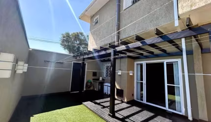 Fantástica Casa de 366 m² (AVERBADA - ACEITA FINANCIAMENTO)