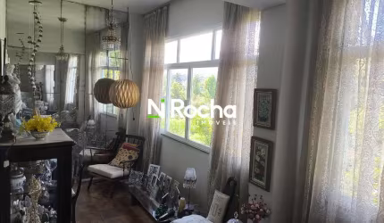 Apartamento em ecxelente localização.