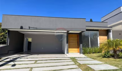 Casa  com 3 Quartos à Venda em Cabreúva