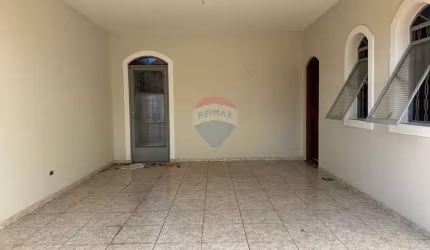 Casa à Venda com 2 Quartos, Colina da Serra, Cabreúva