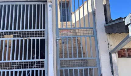 Casa com 3 Cômodos para Alugar, Jacaré, Cabreúva