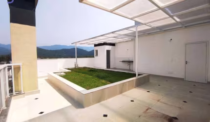 Cobertura com 2 dormitórios à venda, 130 m² por R$ 750.000,00 - Centro - Ubatuba/SP