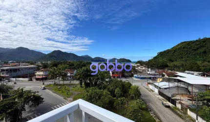 COBERTURA COM VISTA PARA O MAR