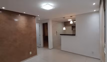 Apartamento, Térreo com quintal, Condomínio Santa Teresa