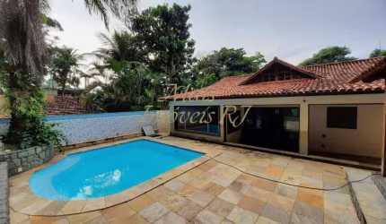 Casa para Venda em Niterói, Itacoatiara