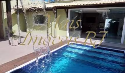 Casa para Venda em Niterói, PIRATININGA, 4 dormitórios, 1 suíte, 4 banheiros, 4 vagas