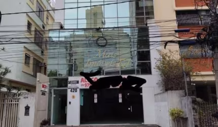 Comercial para Locação em Niterói, ICARAÍ, 2 banheiros, 2 vagas