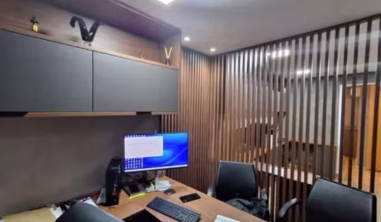 Sala Comercial para Venda em Niterói, Santa Rosa, 1 banheiro, 1 vaga
