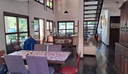 Casa para Venda em Niterói, PIRATININGA, 3 dormitórios, 2 banheiros, 2 vagas