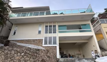 Casa em Condomínio para Venda em Niterói, PIRATININGA, 4 dormitórios, 2 suítes, 4 banheiros, 2 vagas