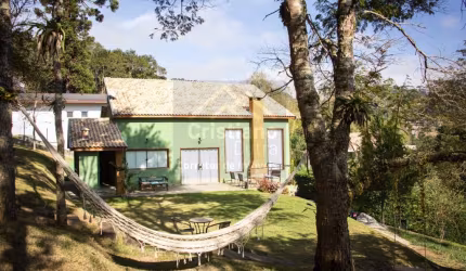 Casa para Venda em Santo Antônio do Pinhal, 2 dormitórios, 1 suíte, 1 banheiro