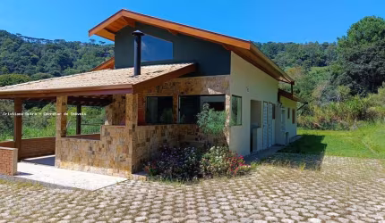 Casa a venda em Santo Antônio do Pinhal condomínio fechado