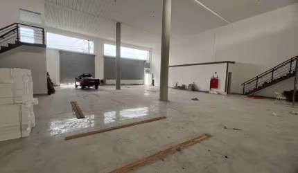 Salão Comercial para Locação em Santo André, Jardim do Estádio, 6 banheiros, 15 vagas