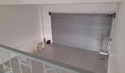 Galpão para Locação em Santo André, Parque das Nações, 3 banheiros