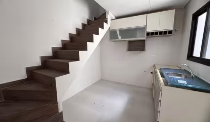 Cobertura para Locação em Santo André, Vila Príncipe de Gales, 2 dormitórios, 1 suíte, 2 banheiros, 1 vaga
