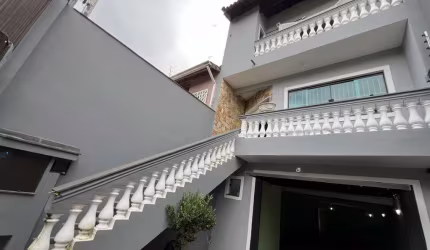 Casa para Locação em Santo André, Jardim Las Vegas, 3 dormitórios, 1 suíte, 3 banheiros, 8 vagas