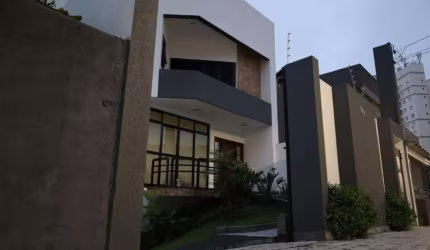Casa Alto Padrão para Venda em Santo André / SP no bairro Silveira